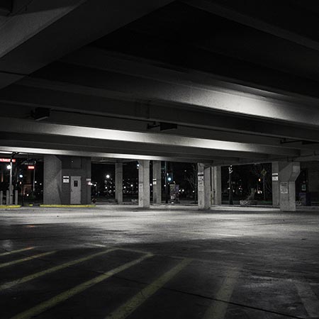 Parking sombre
